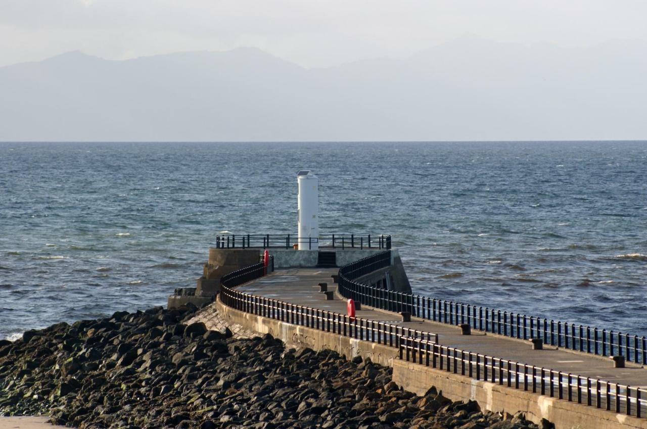 No27 Ayr Beach - Coorie Doon Stays Eksteriør billede